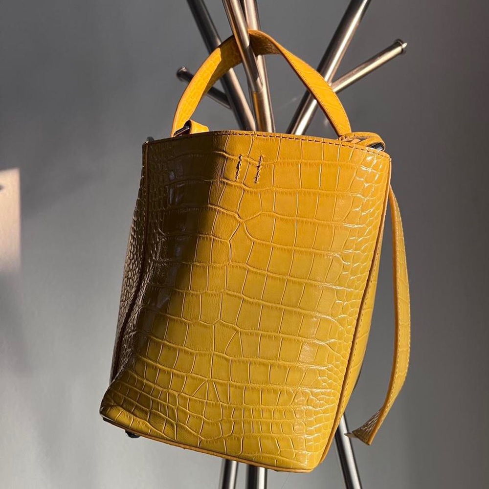 Cute yellow purse with pouch